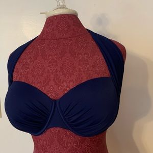 Victoria’s Secret navy bikini top 36DD barely worn